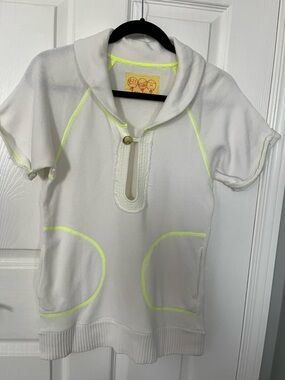 Free People White Short-Sleeve Hooded Pullover with Neon Yellow Trim size M